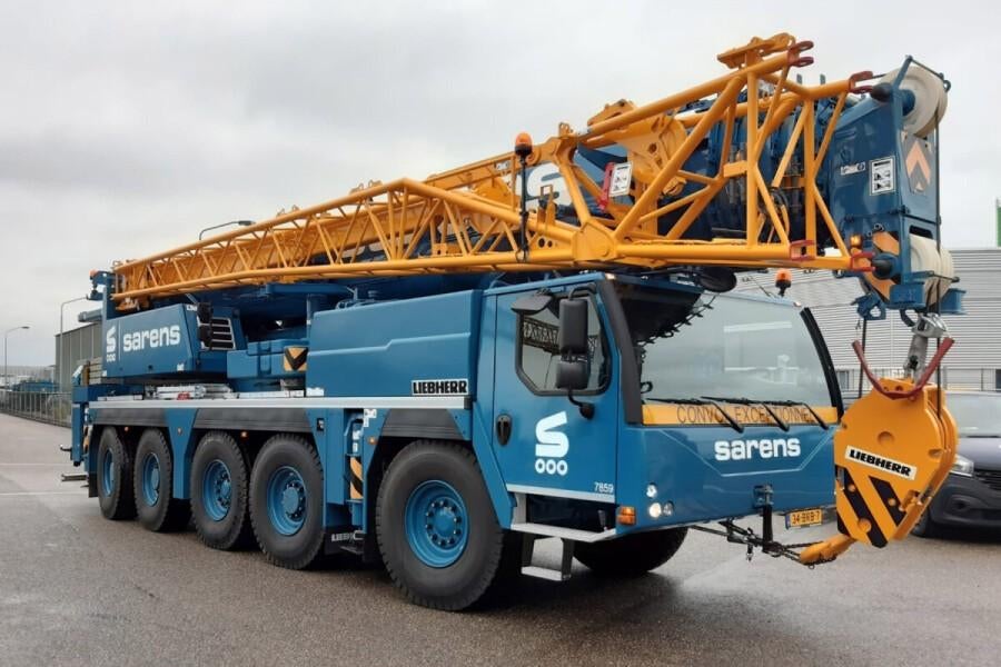 Sarens Liebherr LTM 1110-5.1 Conrad Modelle 1/50, Verzenden, Nieuw, Hijskraan, Tractor of Landbouw, Conrad