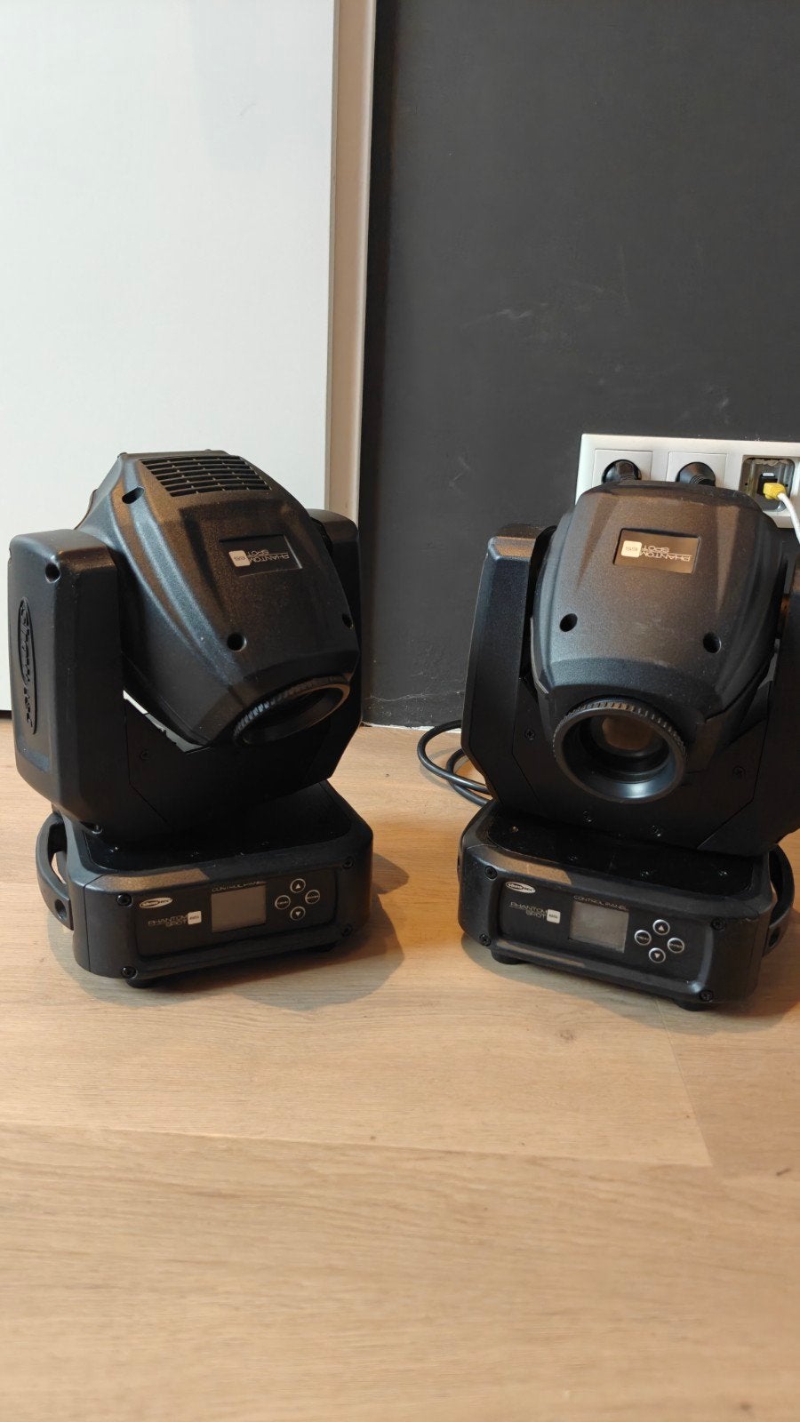 2x Showtec Phantom 65 Spot Moving Head, Muziek en Instrumenten, Ophalen, Gebruikt, Licht