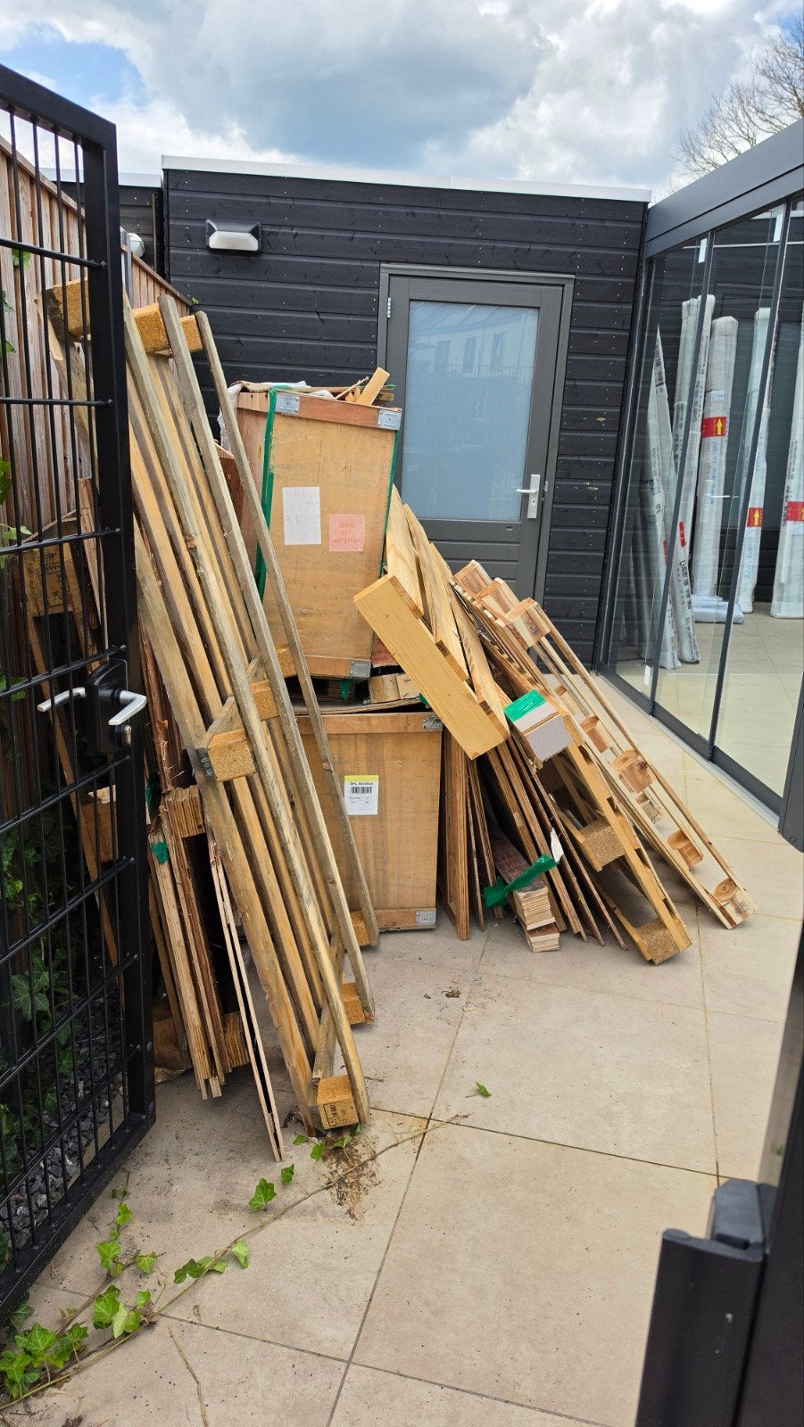 Gratis: Diverse partij hout: Pallets, planken en balken, Ophalen, Gebruikt, Balk, Overige houtsoorten