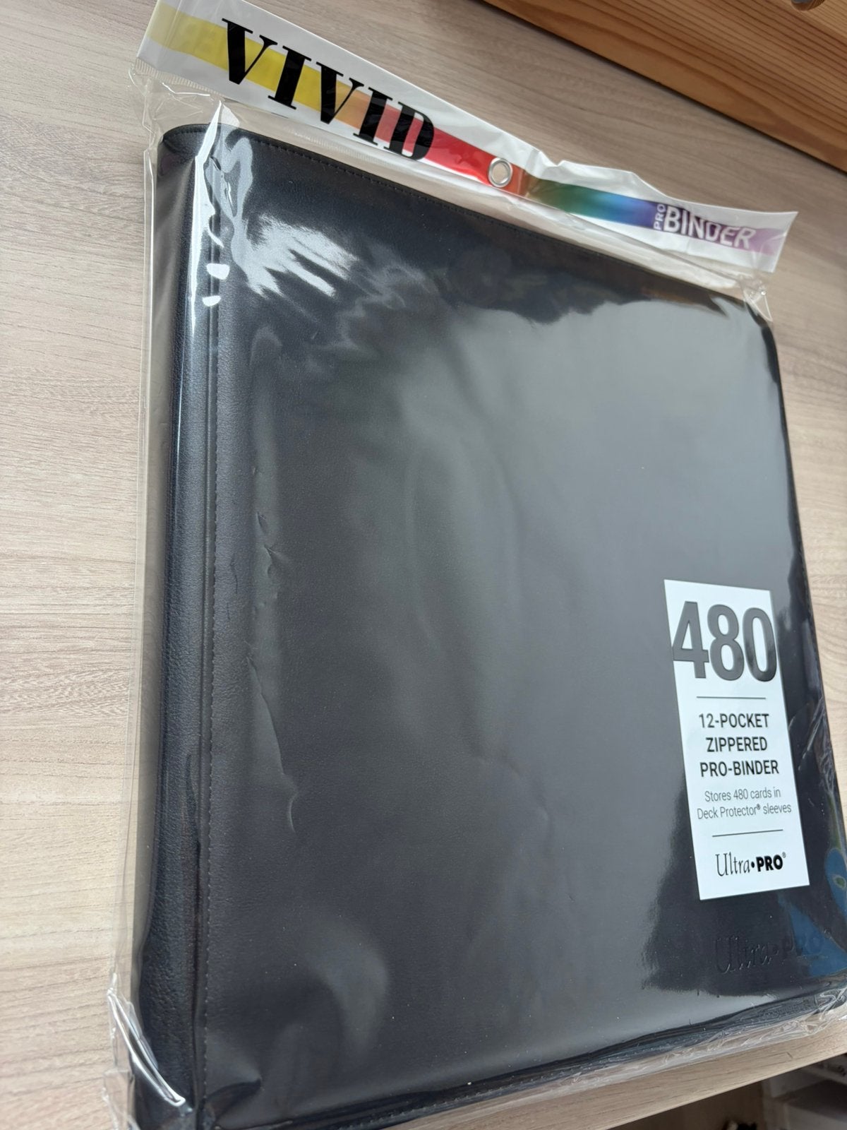 Black Ultra Pro Vivid Pro 12 Pocket Zippered Binder, Ophalen of Verzenden, Zo goed als nieuw