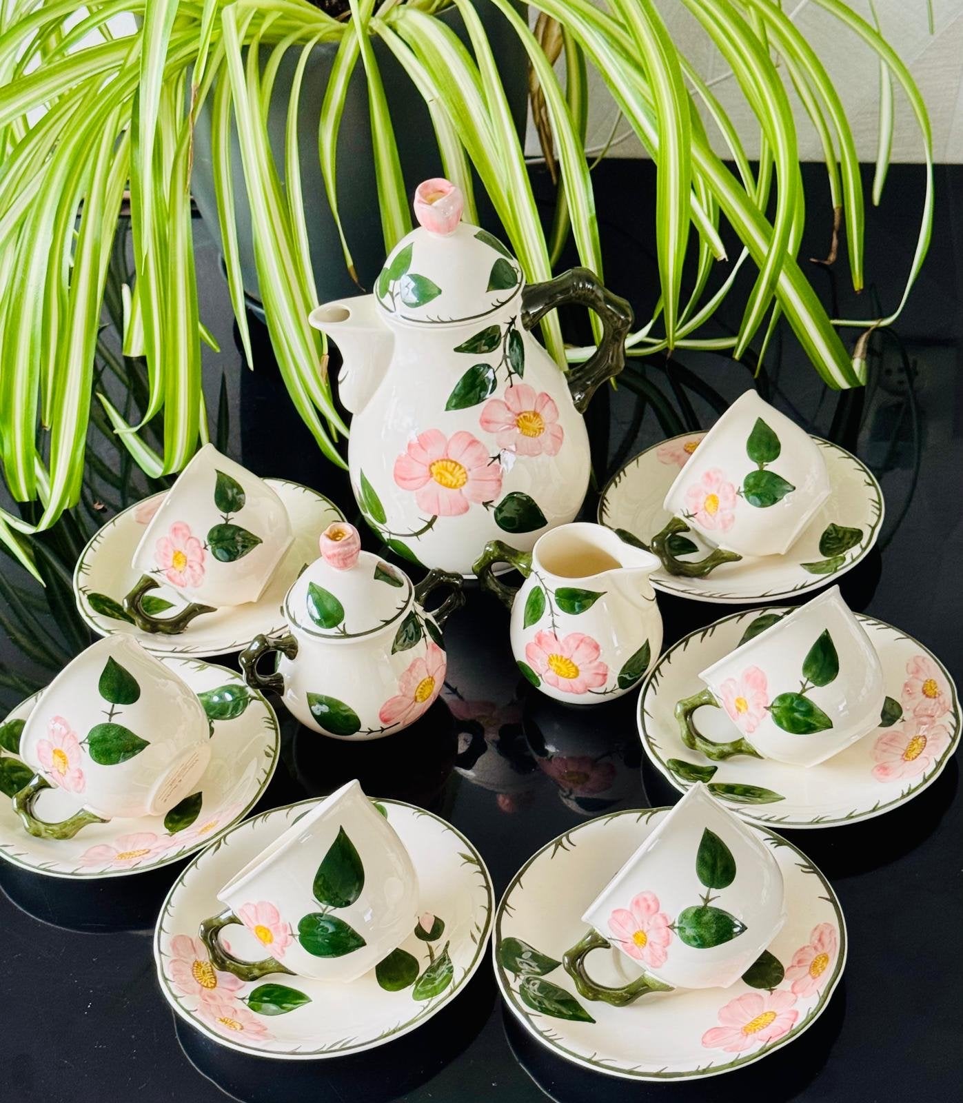 Villeroy & Boch Wild Rose theeservies - Vintage, Huis en Inrichting, Keuken | Servies, Villeroy & Boch, Vintage, Ophalen of Verzenden