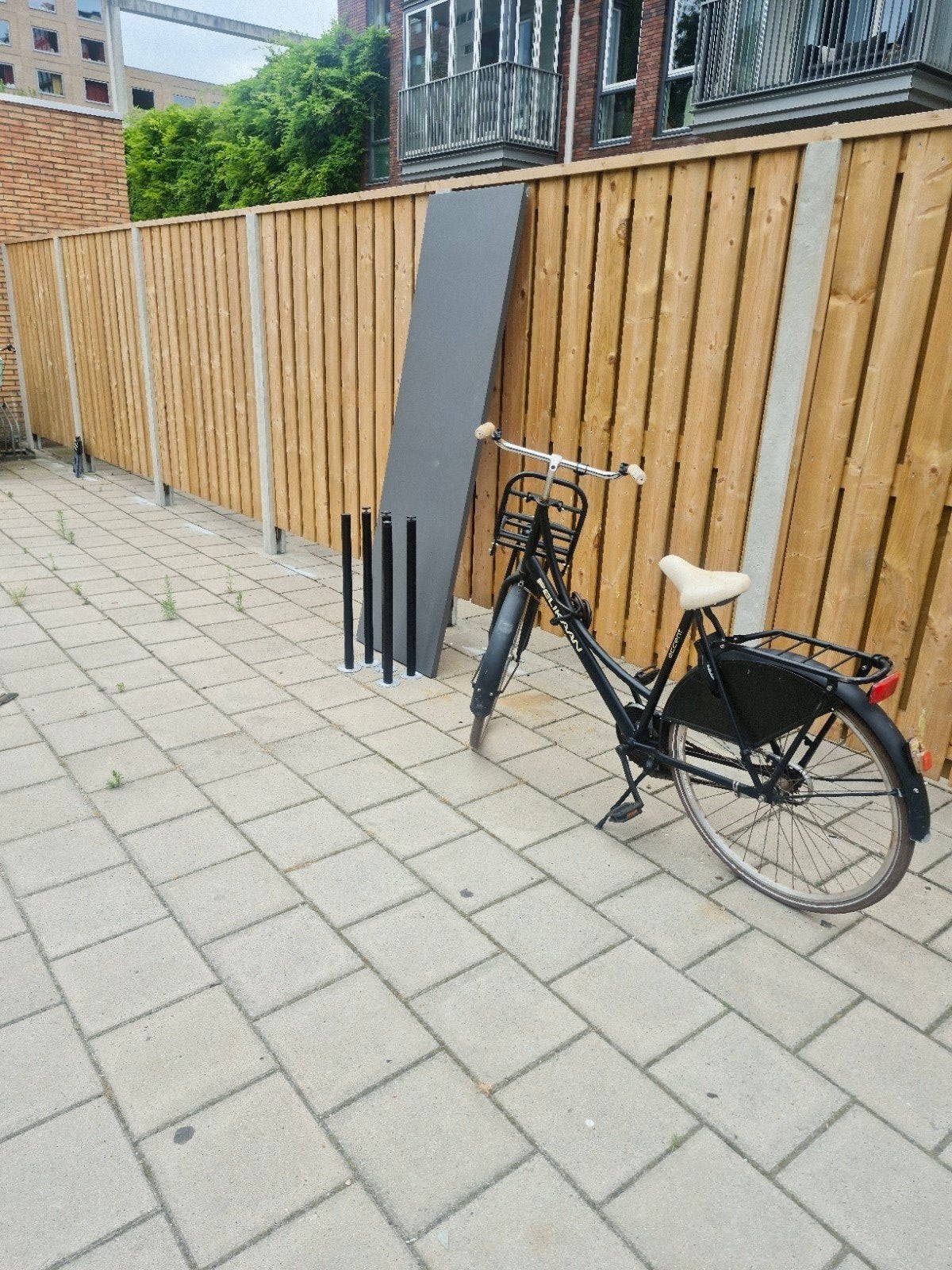 IKEA bureaublad 200x60 cm grijs met 5 verstelbare poten, Huis en Inrichting, Bureaus, Ophalen of Verzenden