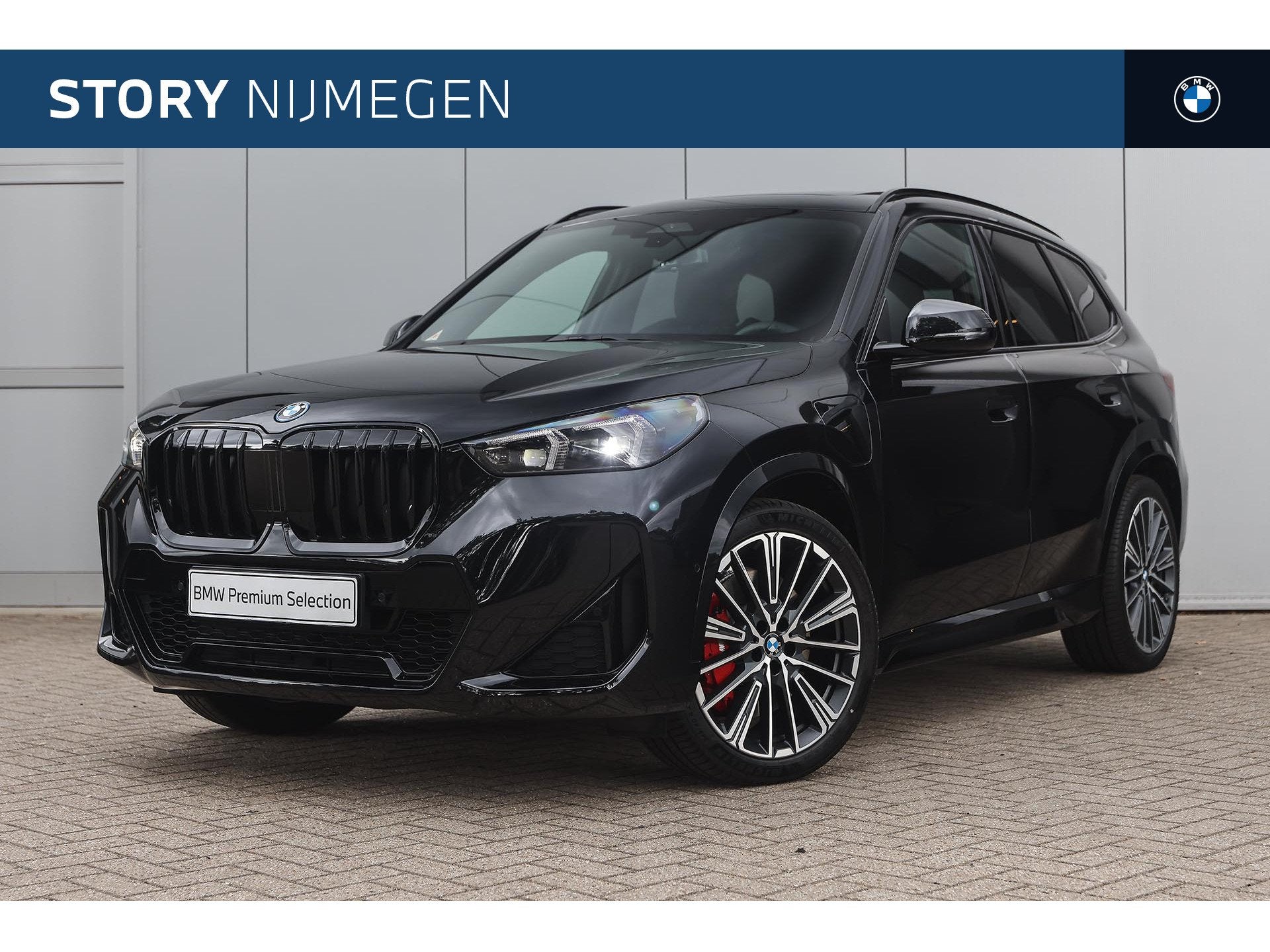 BMW X1 xDrive25e M Sport Automaat / Trekhaak / Panoramadak /