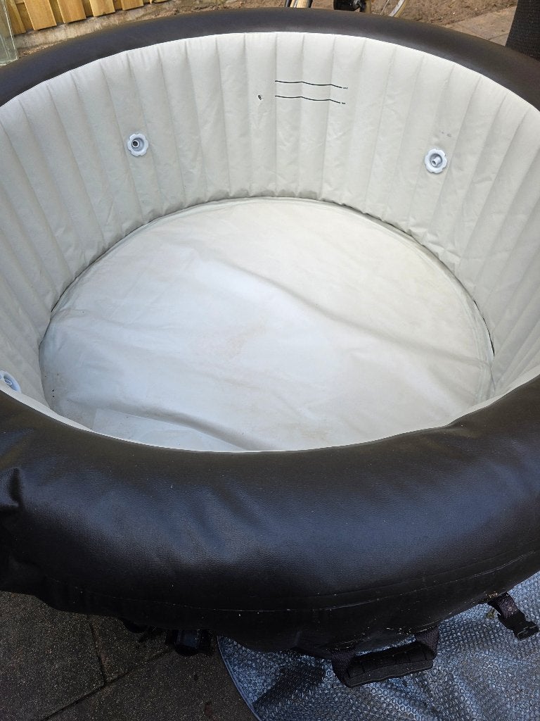 Intex opblaasbare jacuzzi (SPJ-H-20-1G), Ophalen, Gebruikt, Filter, Opblaasbaar