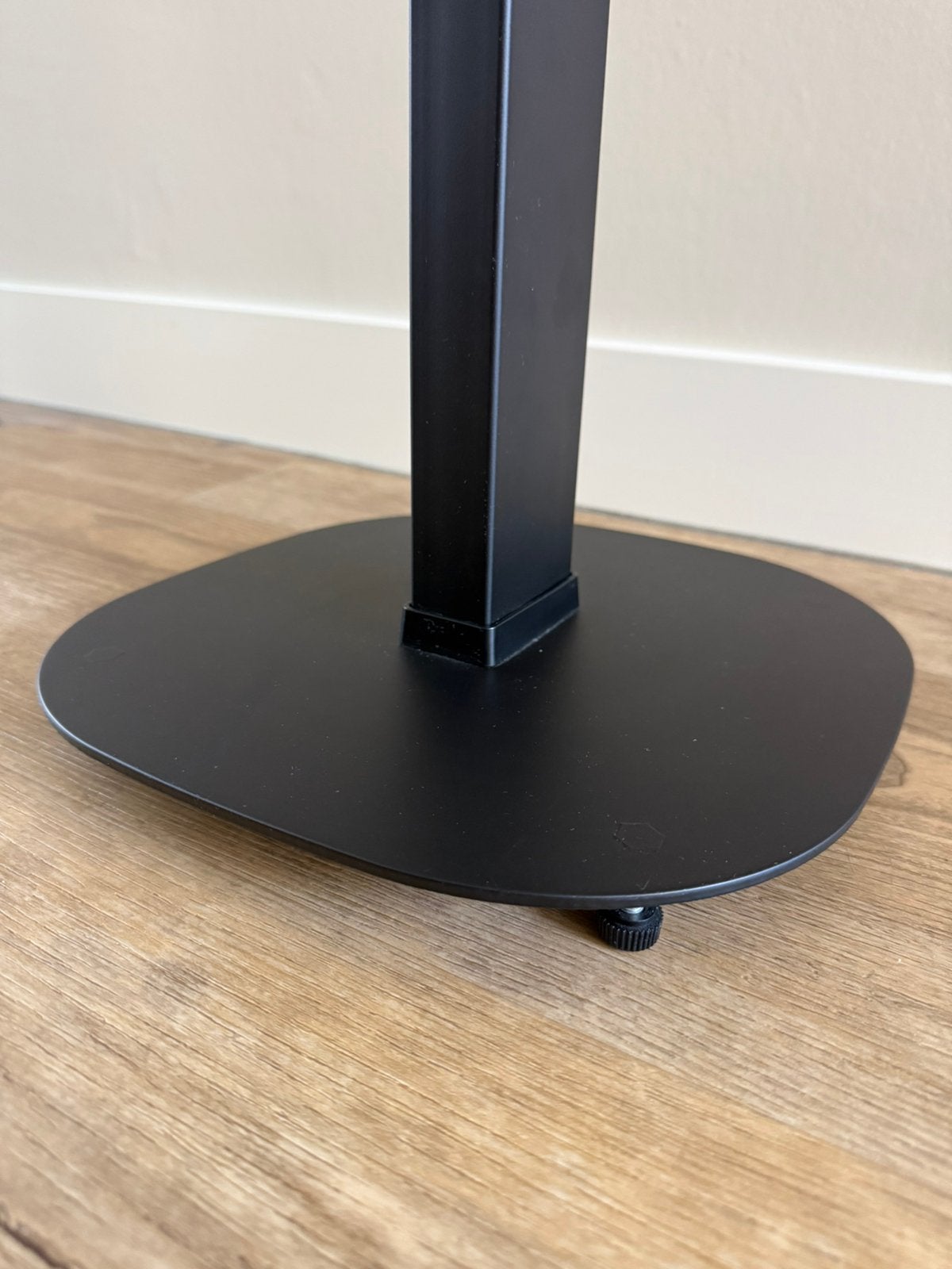 Foto 4 van Twee stuks speakerstandaard Sonos One/ One SL - verstelbaar