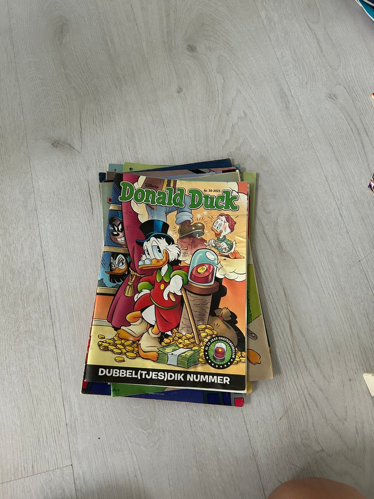 10 donald duck, Ophalen of Verzenden