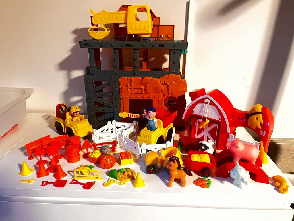 €15 Leuke speelsets: boerderij en bouwplaats - zgan!, Kinderen en Baby's, Speelgoed | Overig, Ophalen, Zo goed als nieuw, Jongen of Meisje