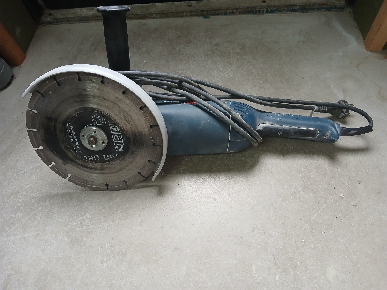 Bosch GWS 22-230 JH Professional haakse slijper, Doe-het-zelf en Verbouw, Gereedschap | Slijpmachines, Ophalen, Gebruikt, 1000 watt of meer