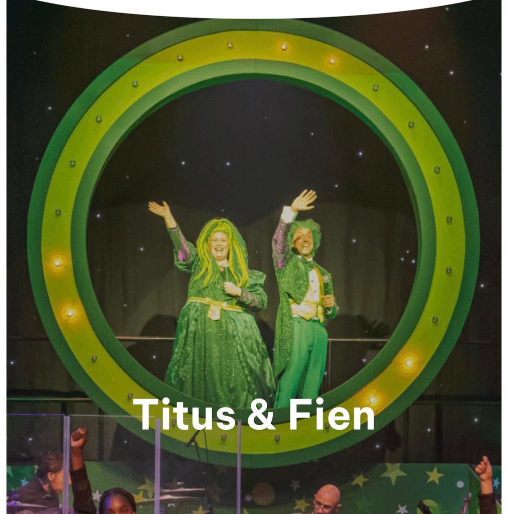 2x kaarten Emmen Titus & Fien Vooruit, nog één keertje dan -, Twee personen