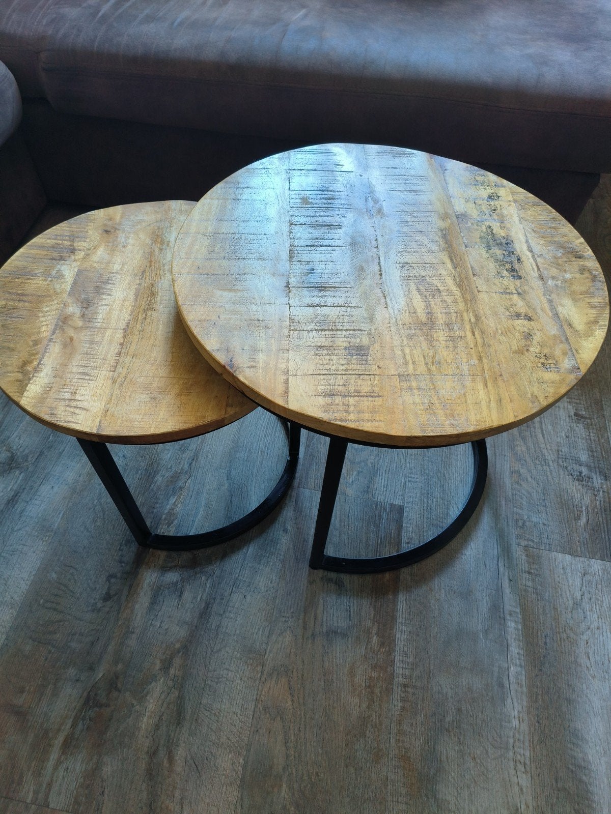 Set van 2 ronde salontafels - hout en metaal, Huis en Inrichting, Tafels | Salontafels, Ophalen
