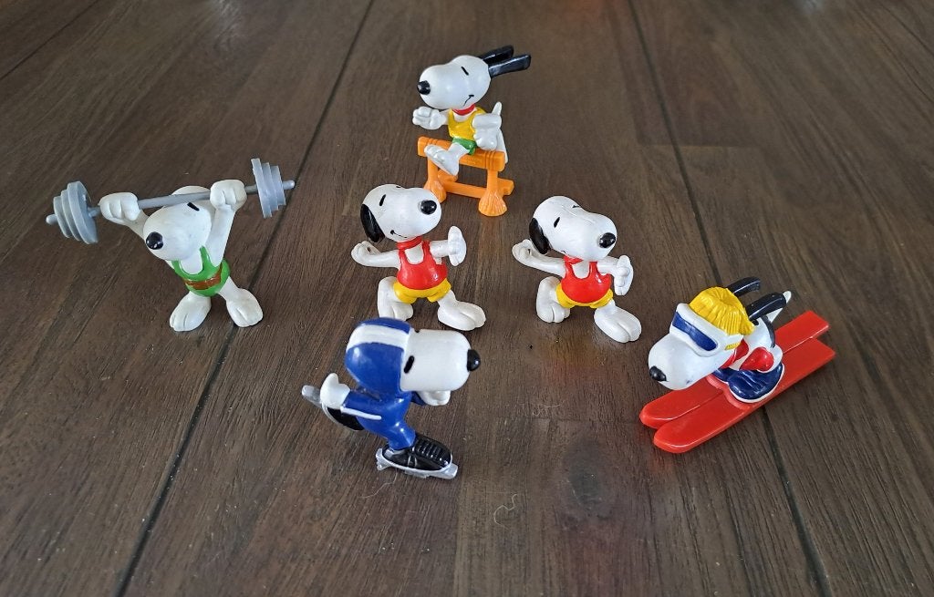Vintage Schleich Snoopy sportfiguurtjes, Ophalen, Zo goed als nieuw