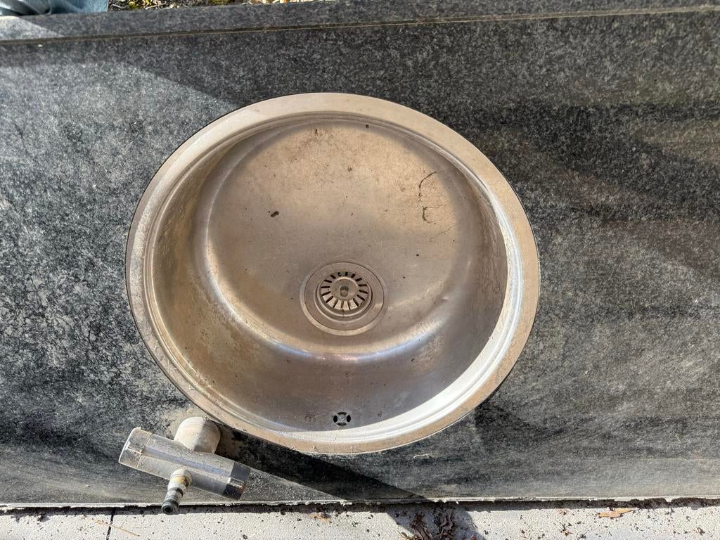 Natuursteen aanrechtblad met rvs gootsteen voor buitenkeuken, Tuin en Terras, Ophalen of Verzenden, Gebruikt