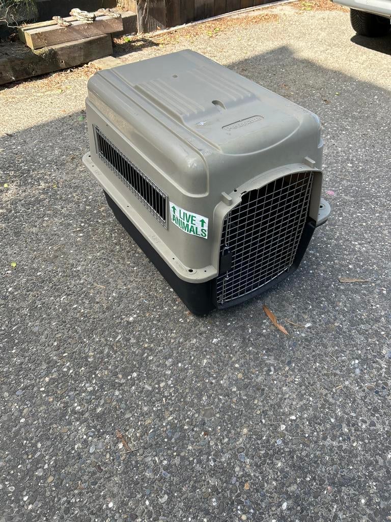 Petmate Vari-kennel ultra 80x56, Ophalen, Gebruikt