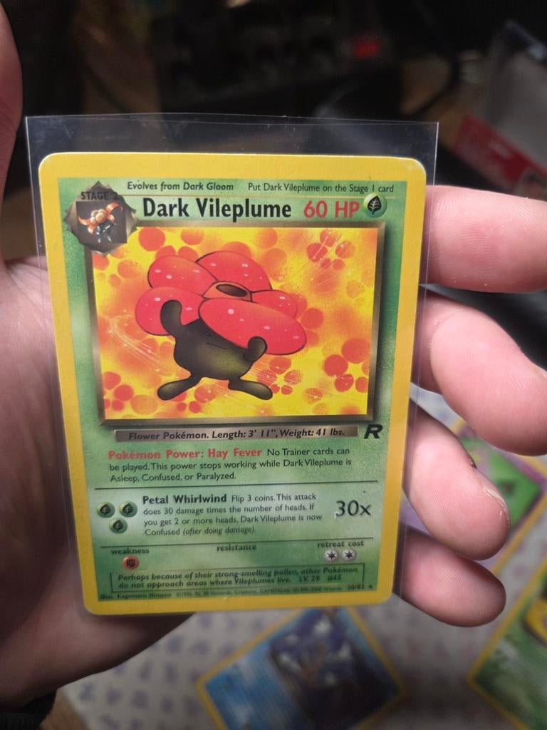 Dark Vileplume 30/82 Team Rocket 2000 Wotc, Ophalen of Verzenden, Zo goed als nieuw, Losse kaart