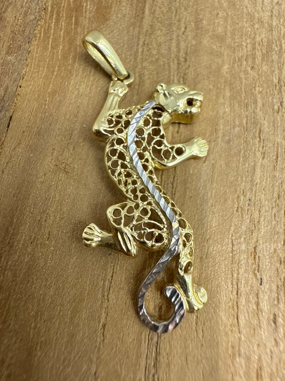 Prachtige 14 karaats gouden panter hanger, Ophalen of Verzenden, Nieuw, Goud, Goud