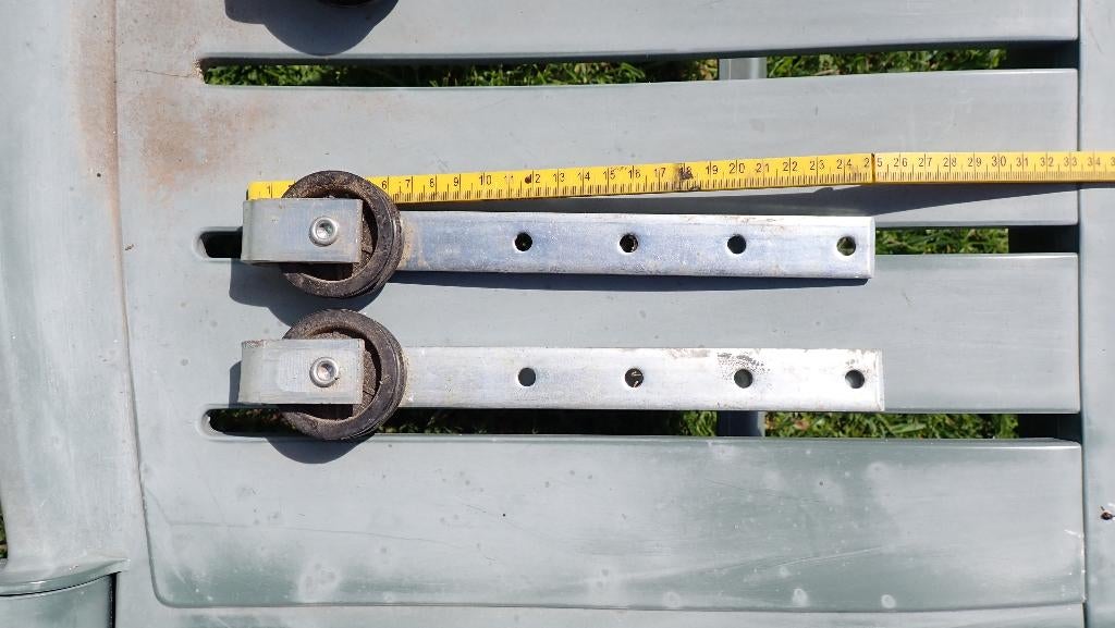 Loftdeur staldeur rollers, 100 tot 250 mm, Overige typen, Ophalen of Verzenden, Zo goed als nieuw