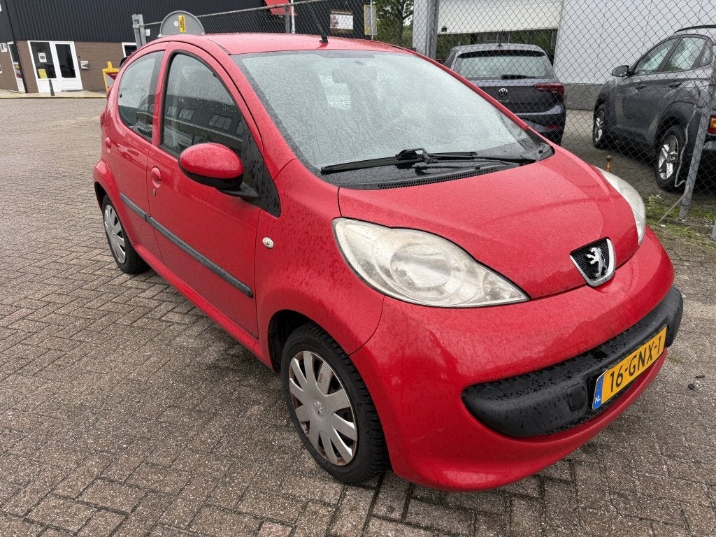 Peugeot 107 1.0-12V XS Inruilkoopje/APK 9-2027/Rijd prima, Auto's, Gebruikt, 4 stoelen, 68 pk, Origineel Nederlands