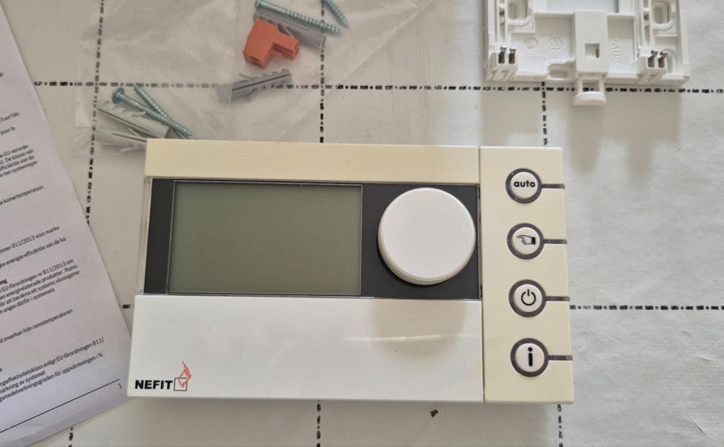 Klokthermostaat Nefit ModuLine300, Ophalen of Verzenden, Gebruikt