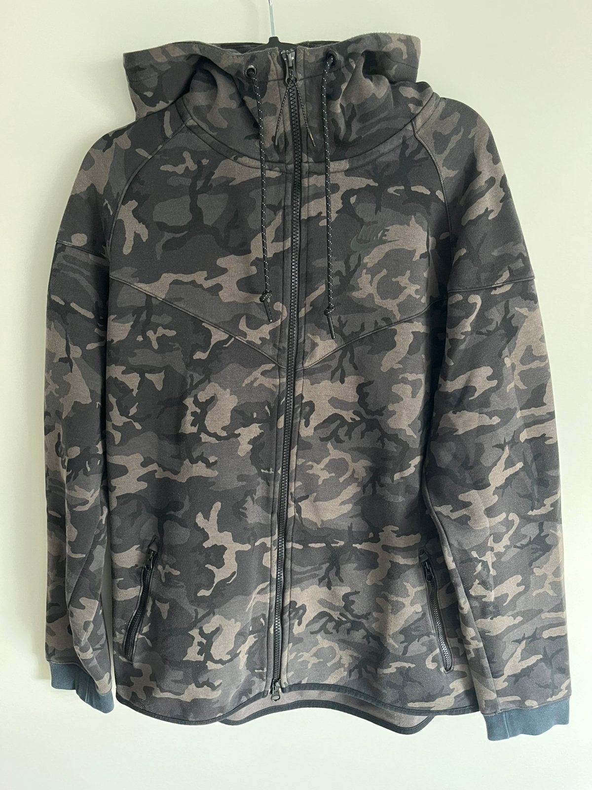 NIKE tech fleece vest maat L, Ophalen of Verzenden, Zo goed als nieuw, Maat 52/54 (L)