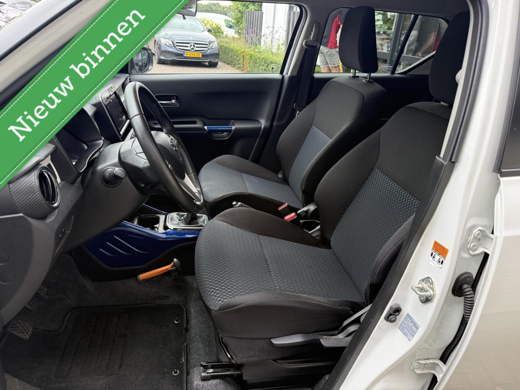 Suzuki Ignis 1.2 Smart Hybrid Style CARPLAY/TH *ALL-IN PRIJS, Auto's, Voorwielaandrijving, Stof, Gebruikt, 4 cilinders