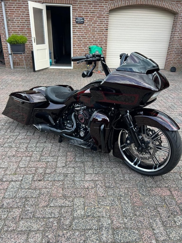 Harley davidson road glide/roadglide custom, Motoren, 2 cilinders, Handvatverwarming, Particulier, Toermotor