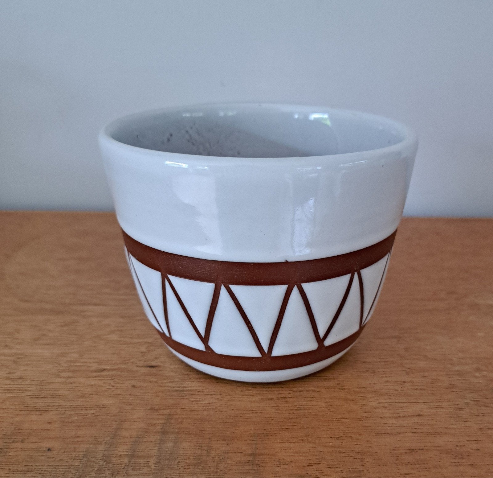 Vintage bloempot, Rond, Ophalen of Verzenden, Aardewerk, Minder dan 40 cm