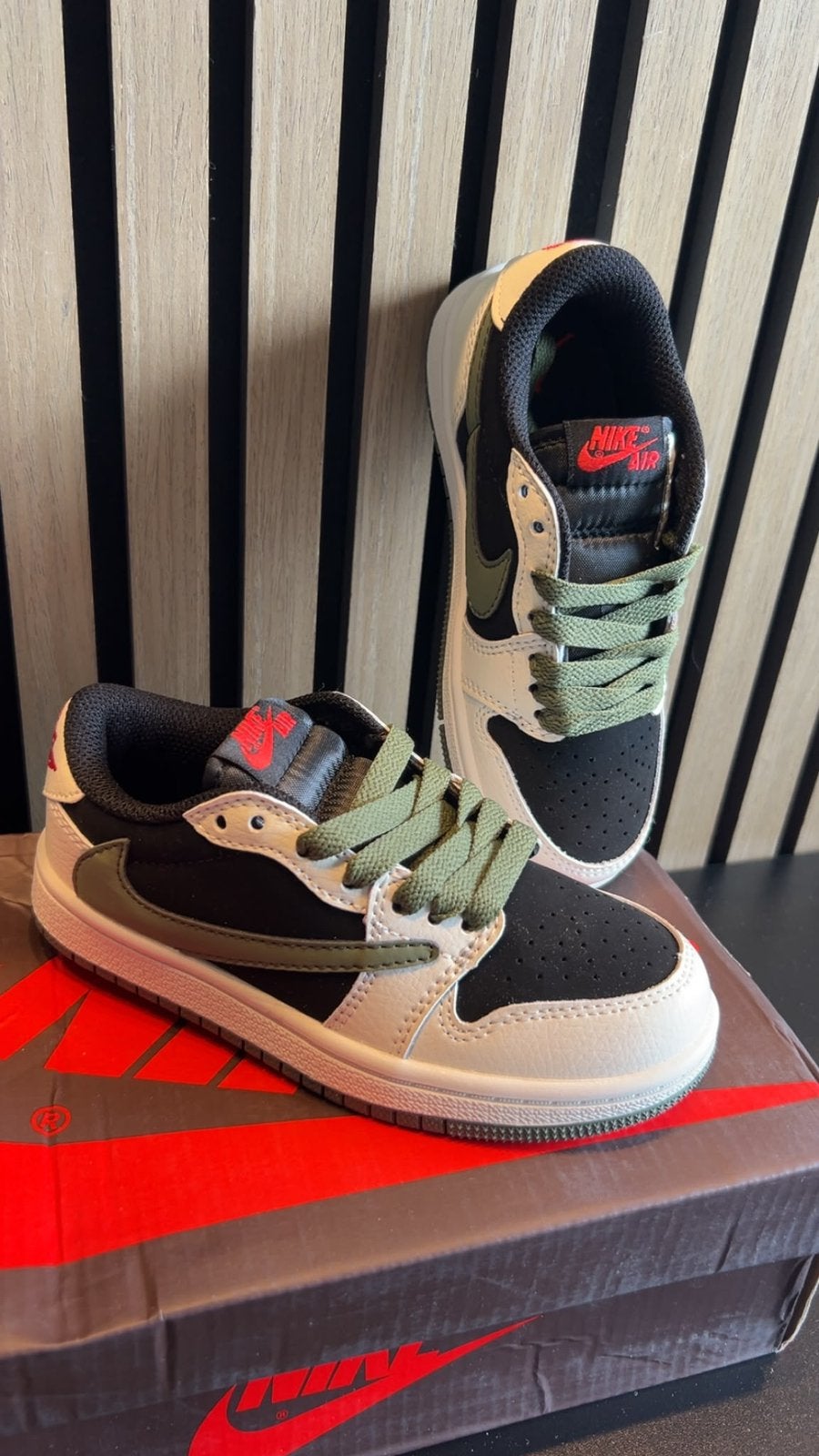 Travis scott, Ophalen of Verzenden, Zo goed als nieuw