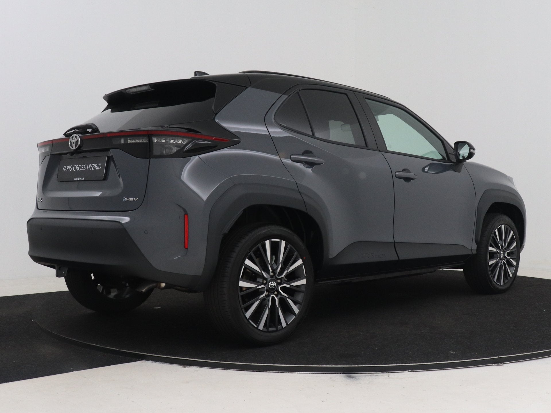 Toyota Yaris Cross 1.5 Hybrid 130 Executive Premium Pack, 12 maanden, Leder en Stof, 1490 cc, Bedrijf