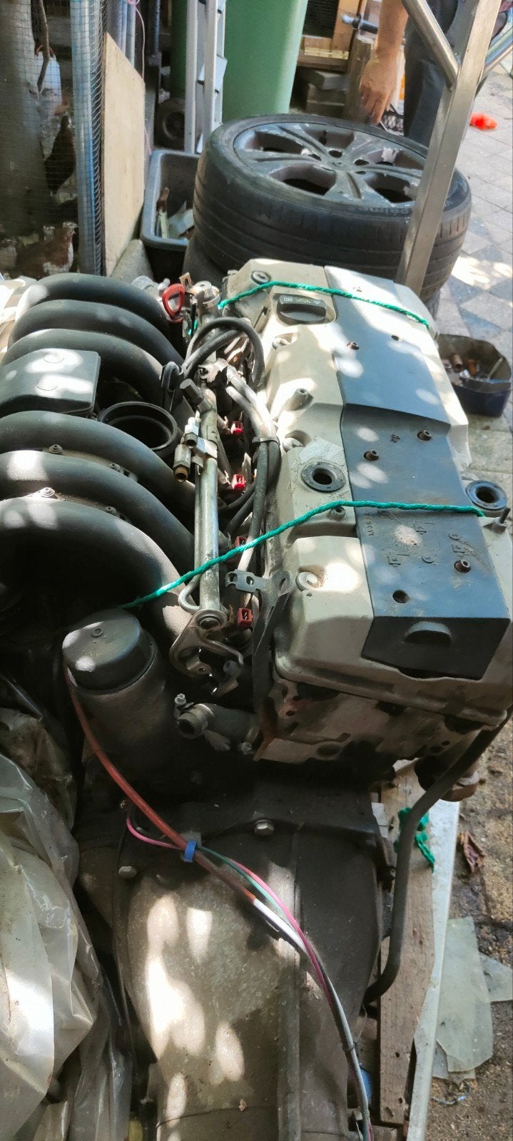 Mercedes m104 2.80 motor met versnellingsbak., Ophalen