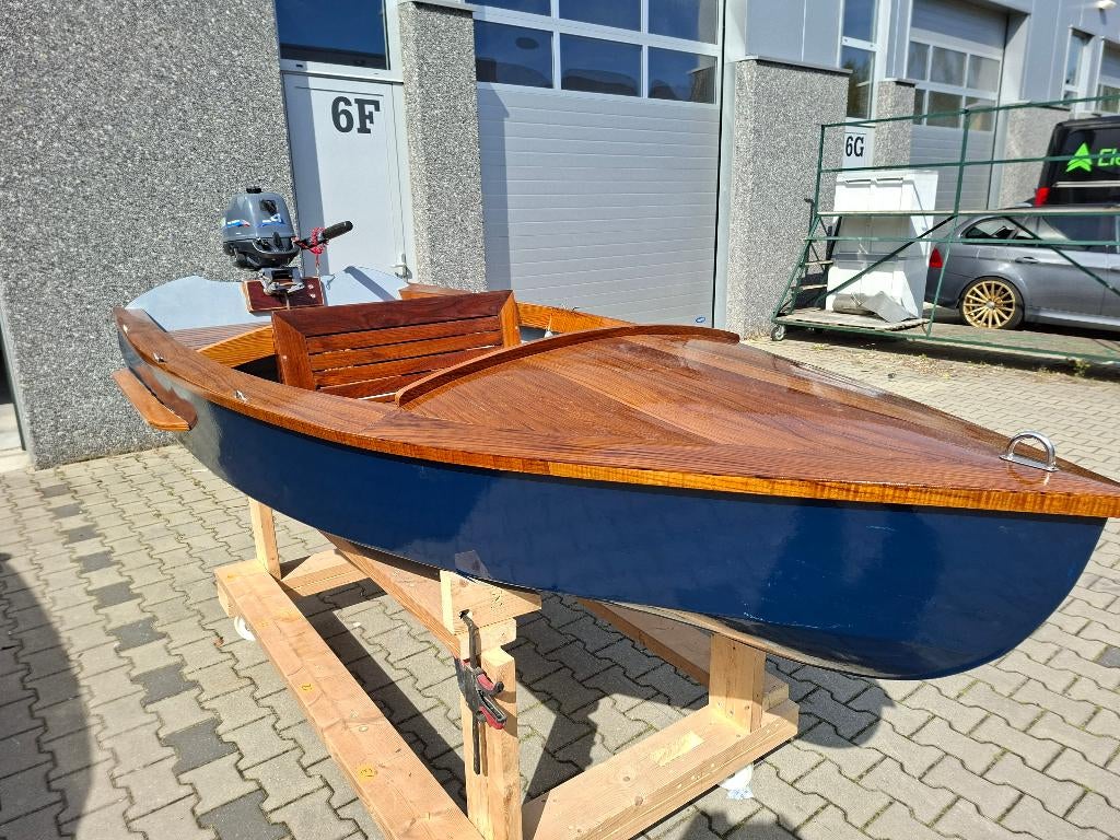 runabout Riva sloep/bijboot  bb motor en trailer set, Watersport en Boten, Ophalen, 4 pk, Nieuw, Trailer
