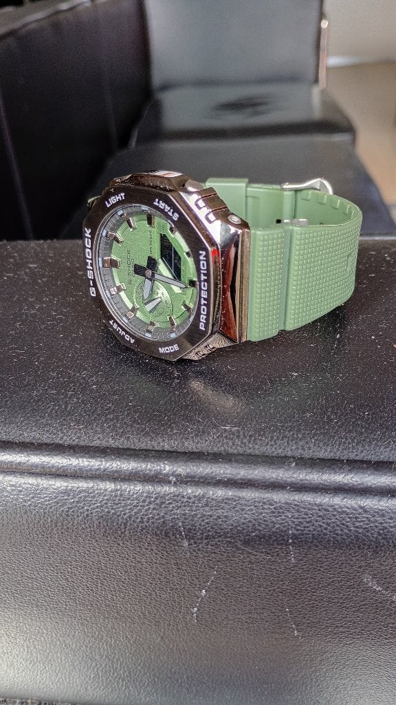 G Shock G-metal - GM-2100B-3AER CasiOak nieuw, Ophalen, Casio, Kunststof, Polshorloge