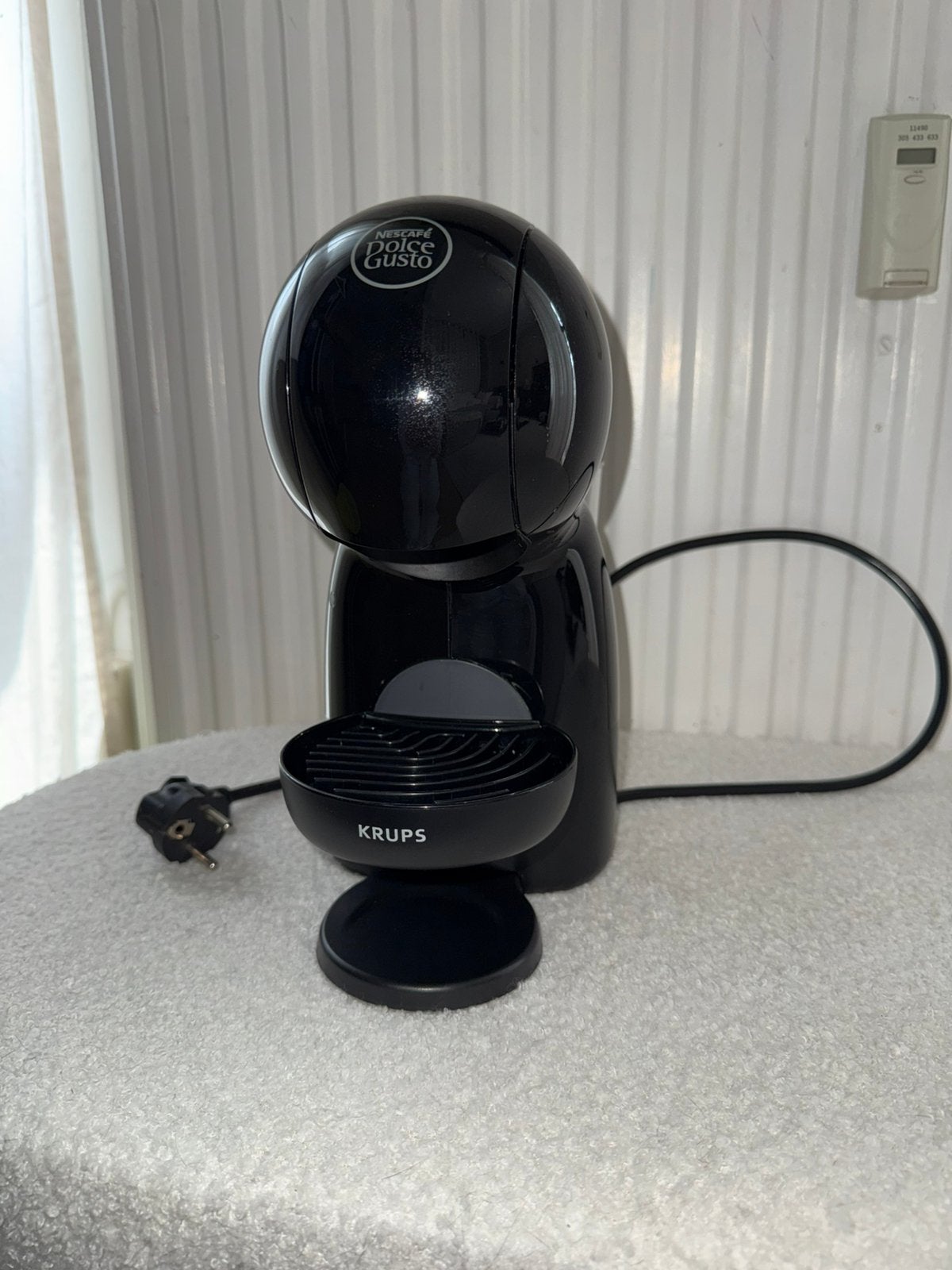 Koffie apparaat Dolce gusto, Ophalen, Koffiemachine, Zo goed als nieuw, 2 tot 4 kopjes