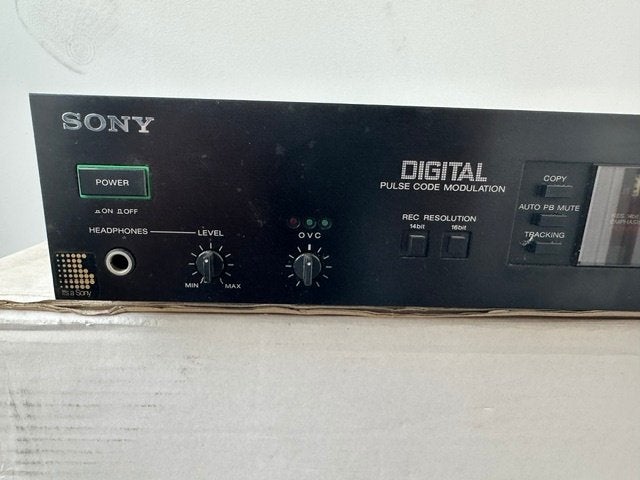 Sony 501ES Puls Code Modulator, Sony, Video switcher/mixer, Ophalen, Zo goed als nieuw