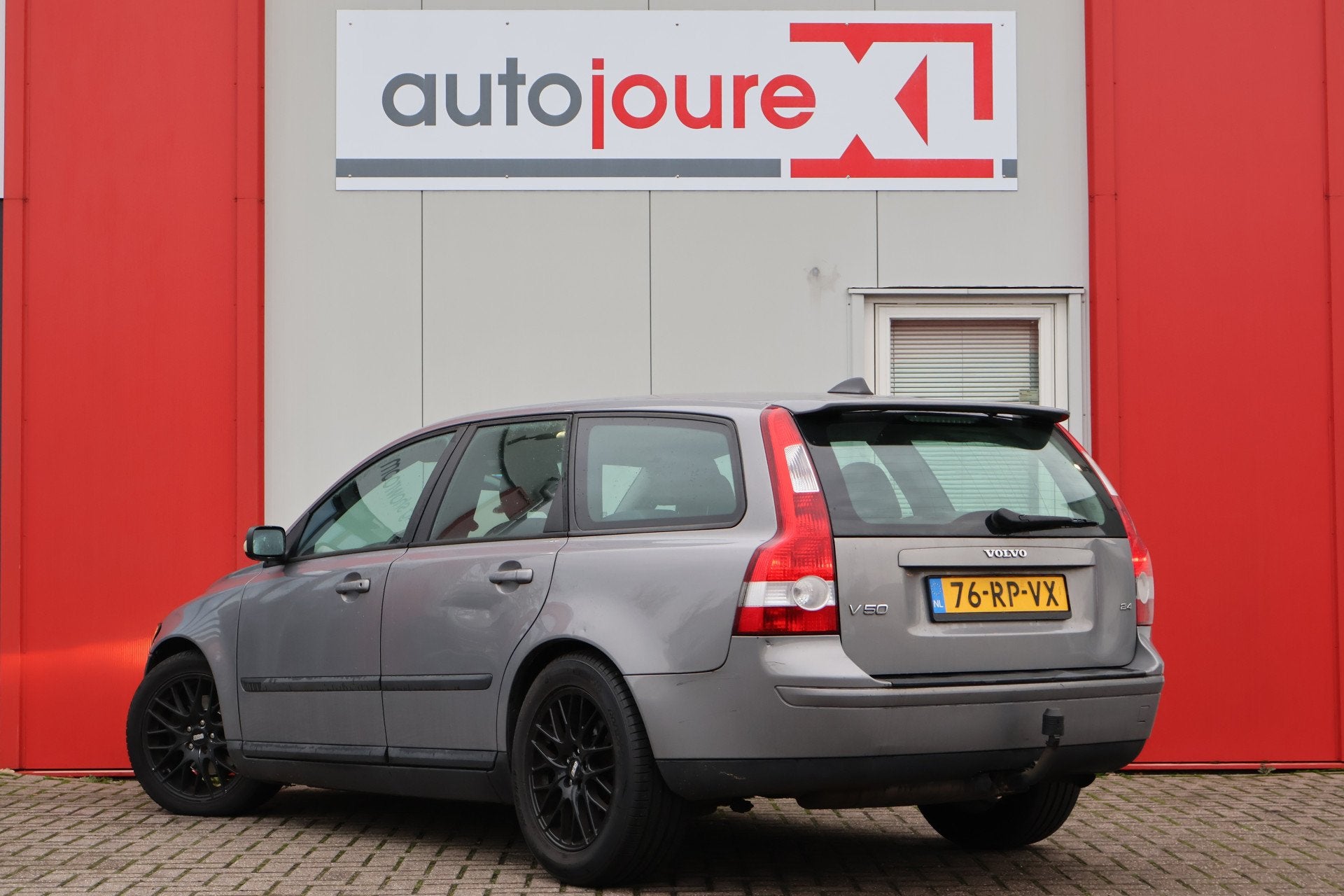 Volvo V50 2.4 Momentum | Origineel NL | Cruise Control | Tre, Auto's, Automatische klimaatregeling, Stof, Gebruikt, Zwart