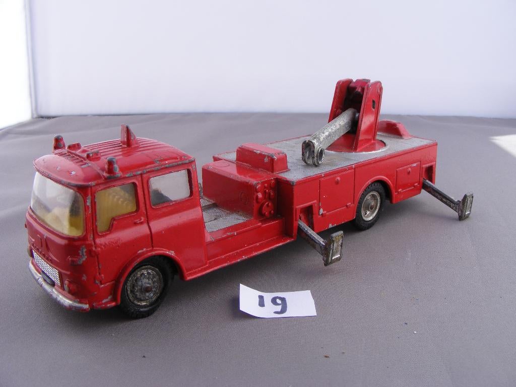 Simon snorkel fire engine corgi toys 1127 (19) incompleet, Ophalen of Verzenden, Nieuw, Bus of Vrachtwagen, Corgi