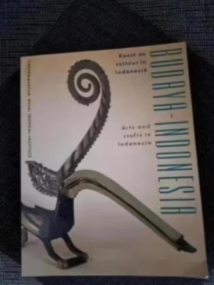 Budaya Indonesia - Kunst & Cultuur in Indonesie (1987, boek), Ophalen of Verzenden, Zo goed als nieuw