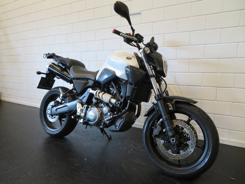 Yamaha MT 03 MT03 NAKEDBIKE 35KW! (bj 2010), 300 cc, Bedrijf, Toermotor