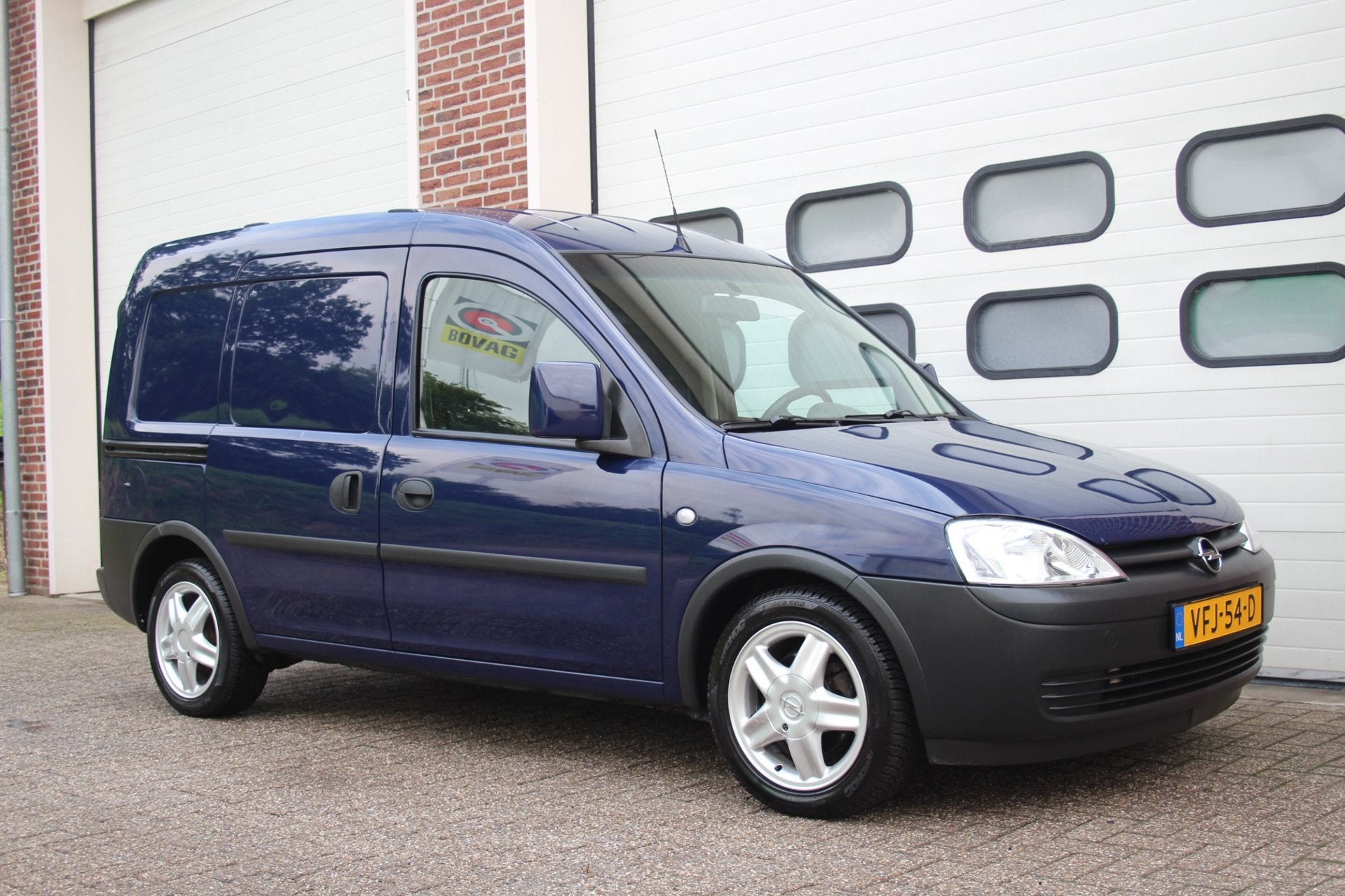 Opel Combo 1.4-16V Base 600 kg., Voorwielaandrijving, Stof, Gebruikt, Zwart