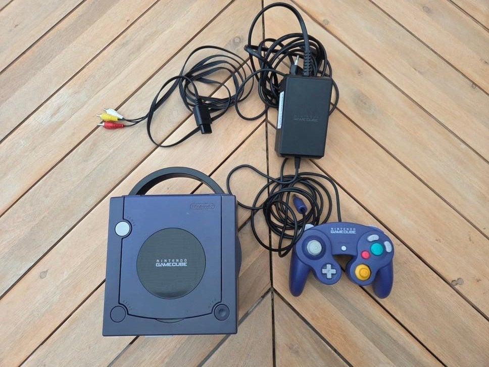 Nintendo GameCube, Mario Kart Double Dash, Wavebird, Spelcomputers en Games, Met games, Paars, Met 2 controllers, Ophalen of Verzenden