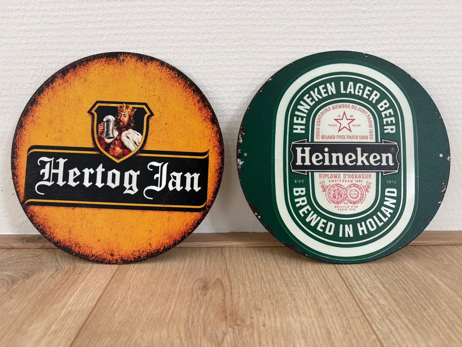 Prachtige vintage borden Hertog Jan & Heineken (20x20), Verzamelen, Merken en Reclamevoorwerpen, Ophalen of Verzenden, Zo goed als nieuw