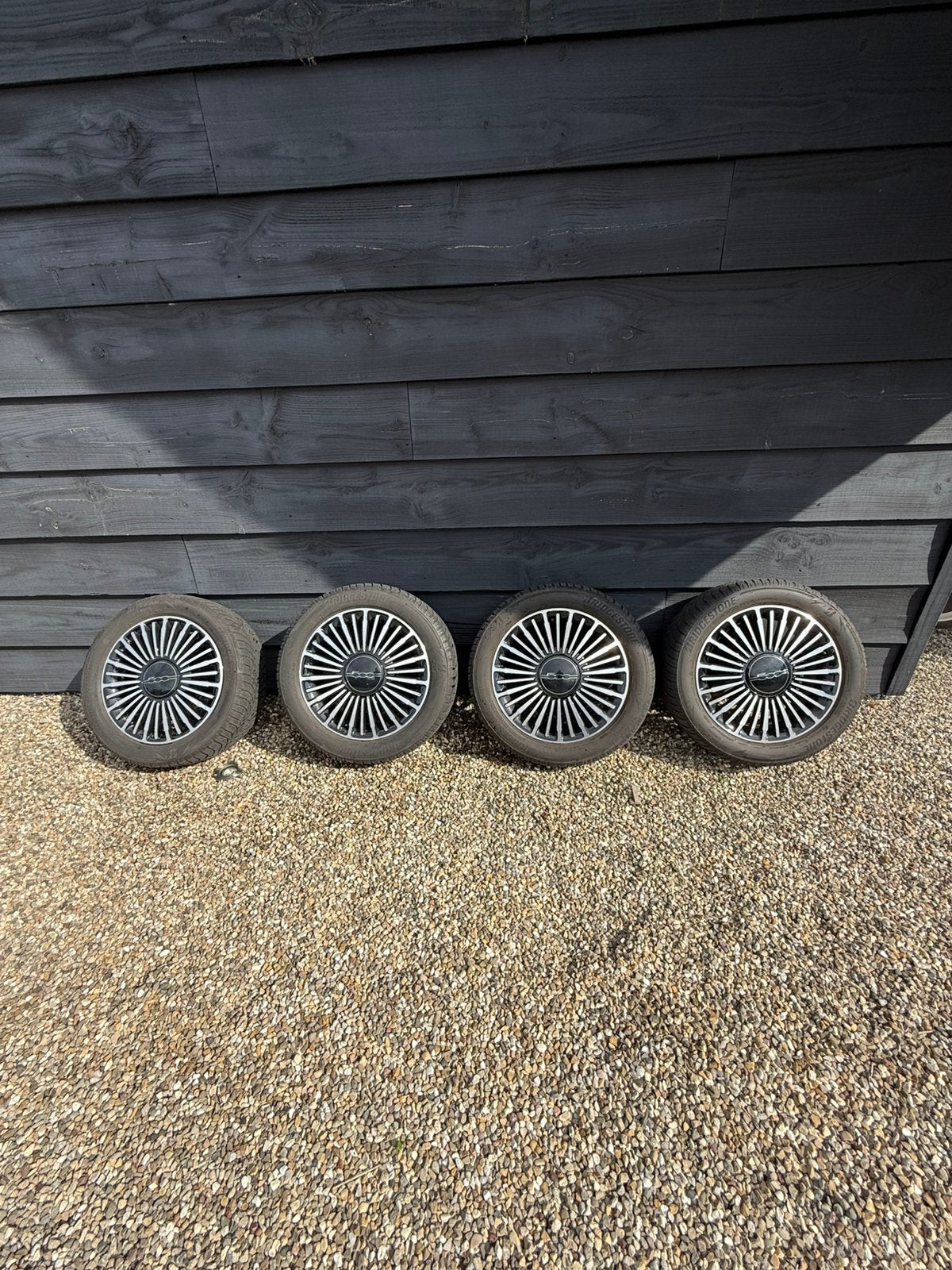 Fiat 500 velgen met Bridgestone winterbanden 195/55R16, Ophalen, Gebruikt, 16 inch, Banden en Velgen