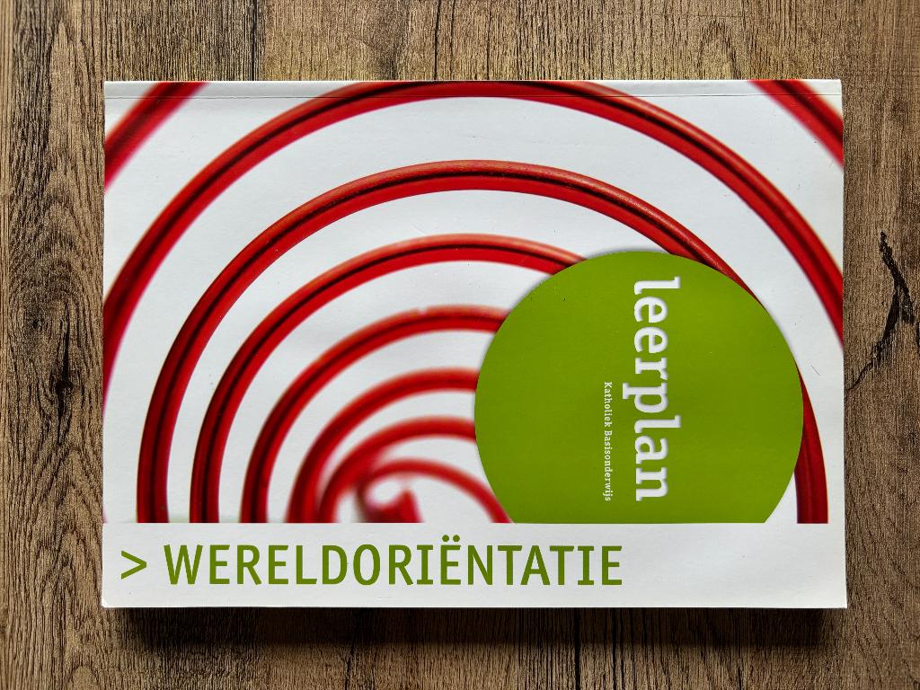 Leerplan Wereldoriëntatie schoolboek, Boeken, Ophalen of Verzenden, Zo goed als nieuw