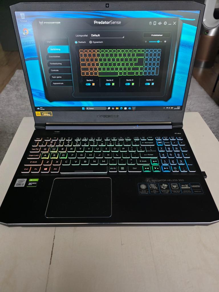 Acer Predator Helios 300 Gaming Laptop - Zo goed als nieuw, Computers en Software, Windows Laptops, Met videokaart, 2 tot 3 Ghz