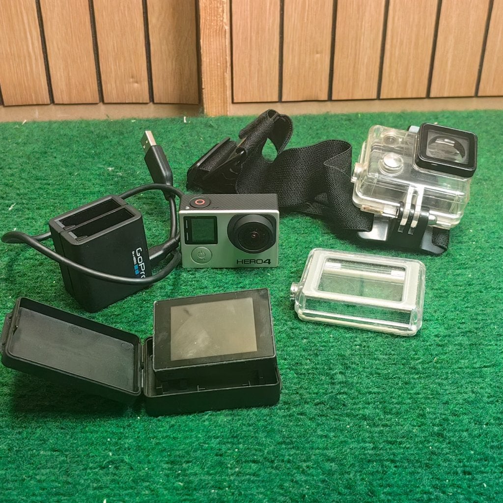 GoPro Hero 4 Inclusief Accessoires - In Nette Staat, GoPro, Gebruikt, Support@gopro.com, 3025 Clearview Way
San Mateo, CA 94402
USA