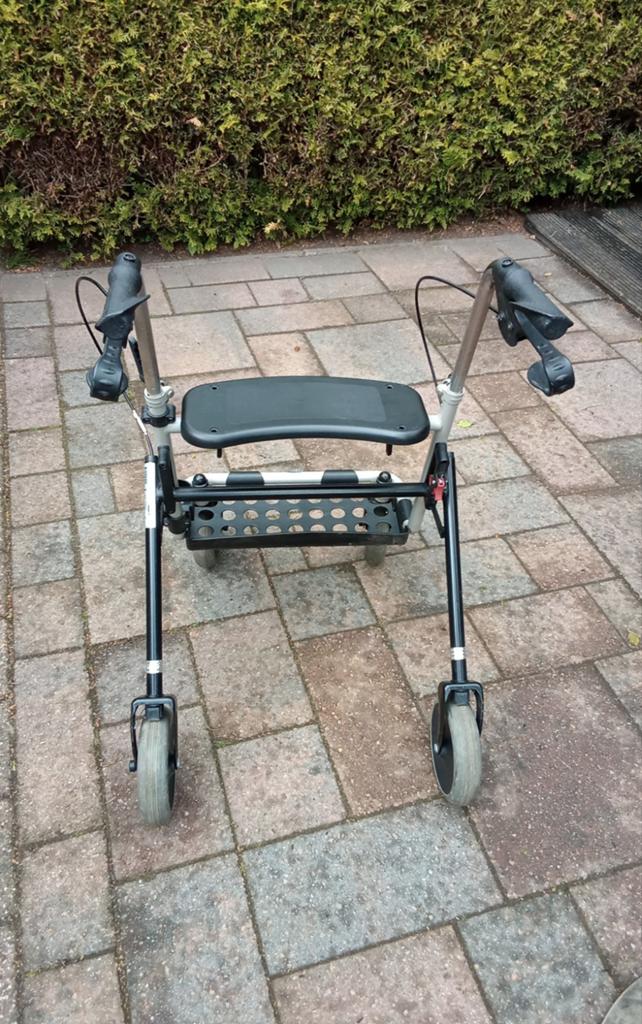 Rollator, Diversen, Rollators, Ophalen, Opvouwbaar, Zo goed als nieuw