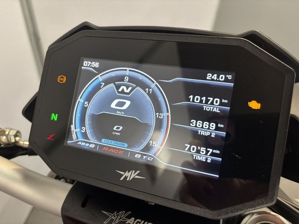 MV Agusta BRUTALE 800 R (bj 2024), Motorrijbewijs A, Bedrijf, Meer dan 35 kW, 798 cc
