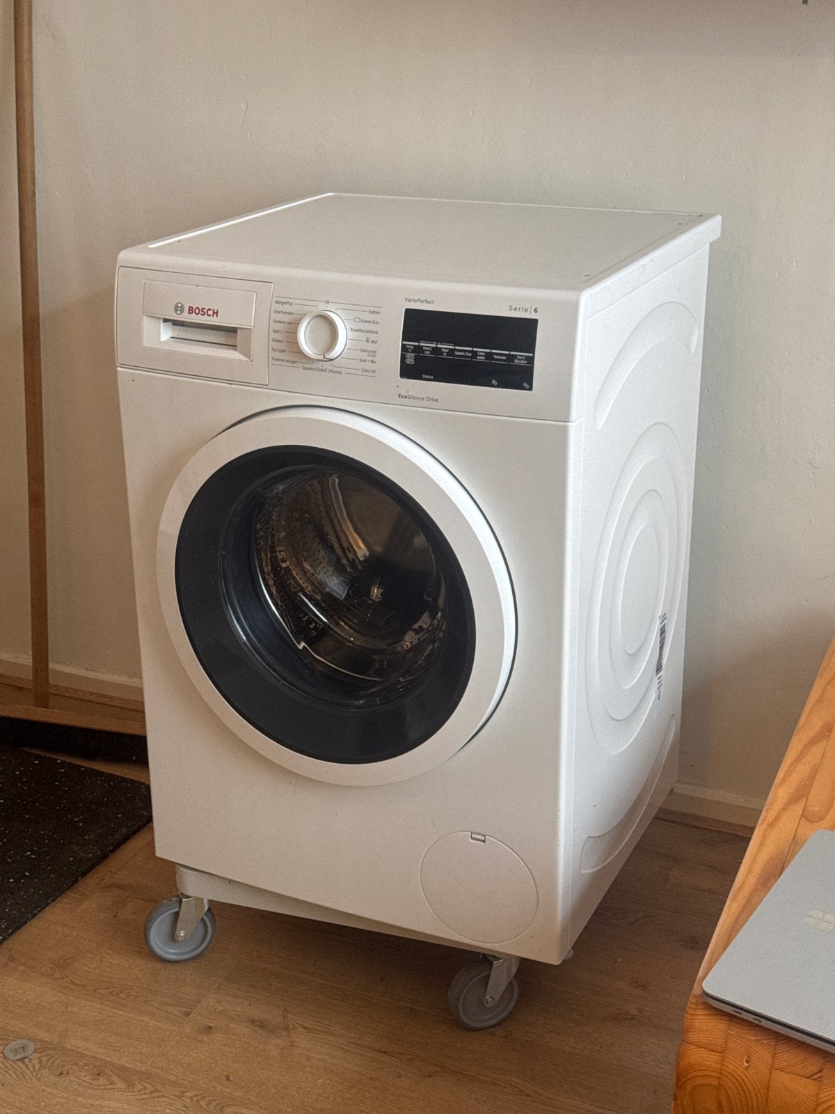 Bosch Serie 6 Wasmachine EcoSilence Drive 7kg 1400 toeren, Witgoed en Apparatuur, Ophalen, Gebruikt, Voorlader, 85 tot 90 cm