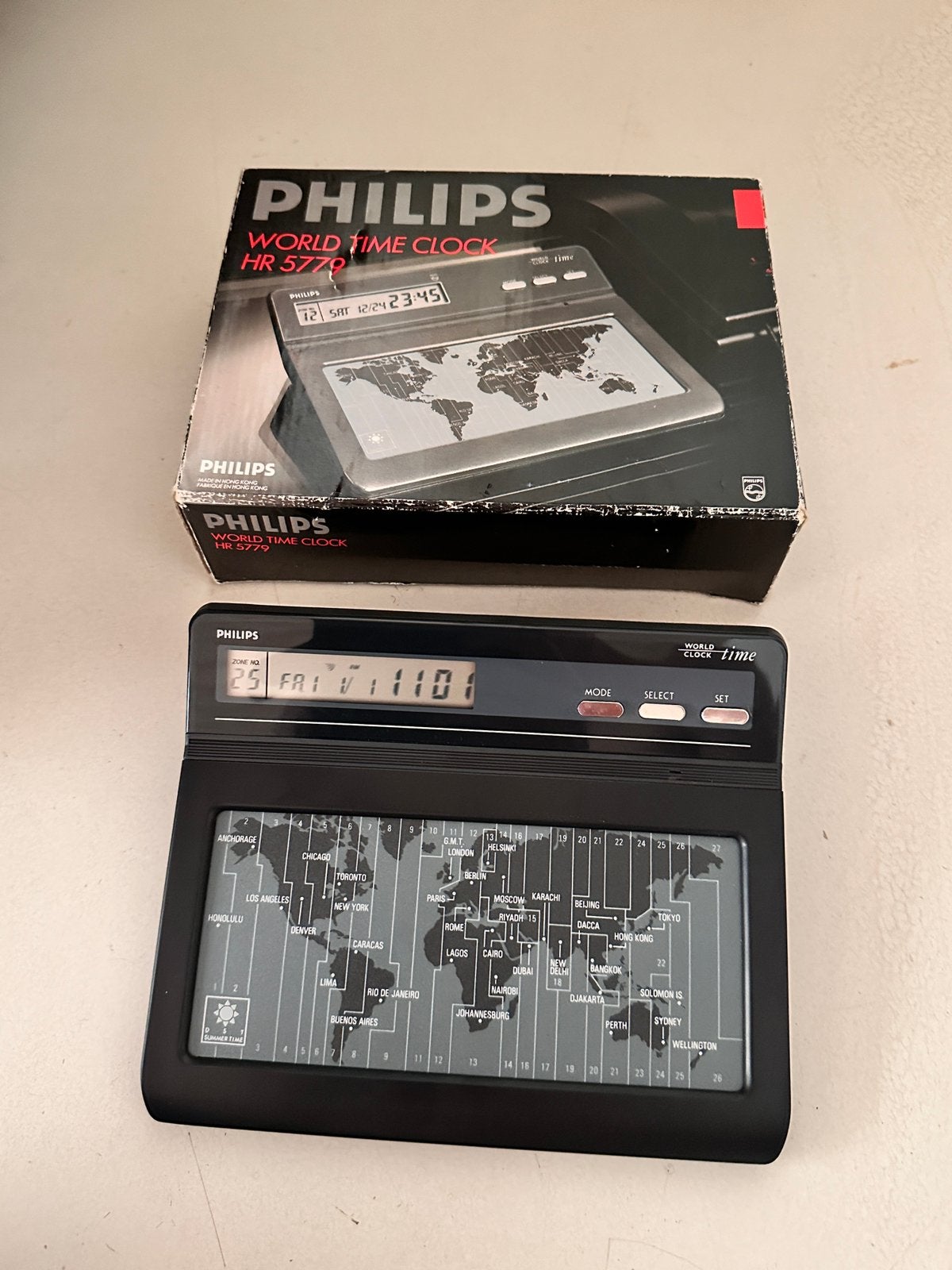 Philips World Time Clock HR 5779 - Vintage  in doos, Witgoed en Apparatuur, Wekkers, Digitaal, Ophalen of Verzenden