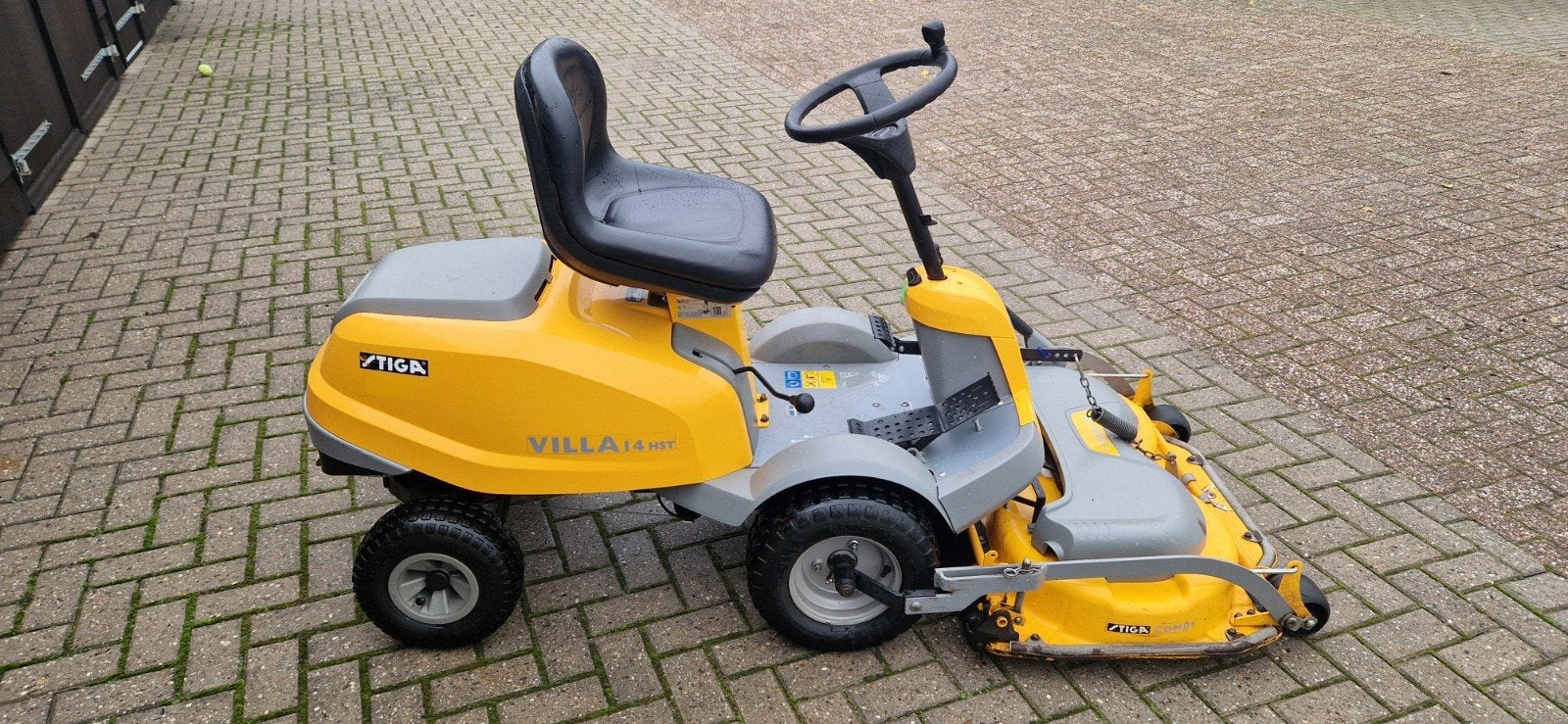 2 X Zitmaaier Stiga,Toro., Tuin en Terras, Ophalen, Gebruikt