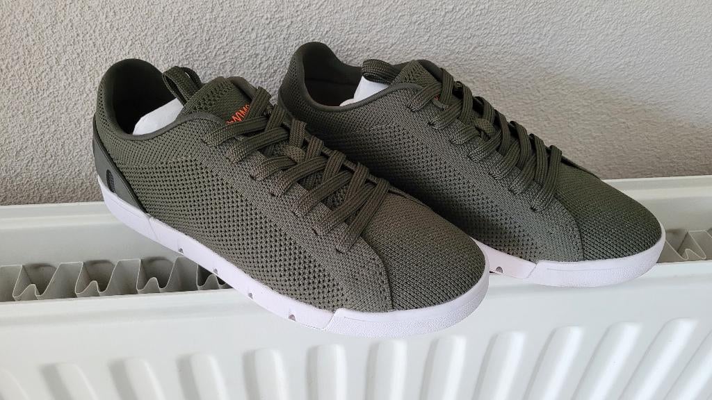 Swims olijfgroene sneakers, Swimm, Nieuw, Ophalen of Verzenden, Sneakers of Gympen